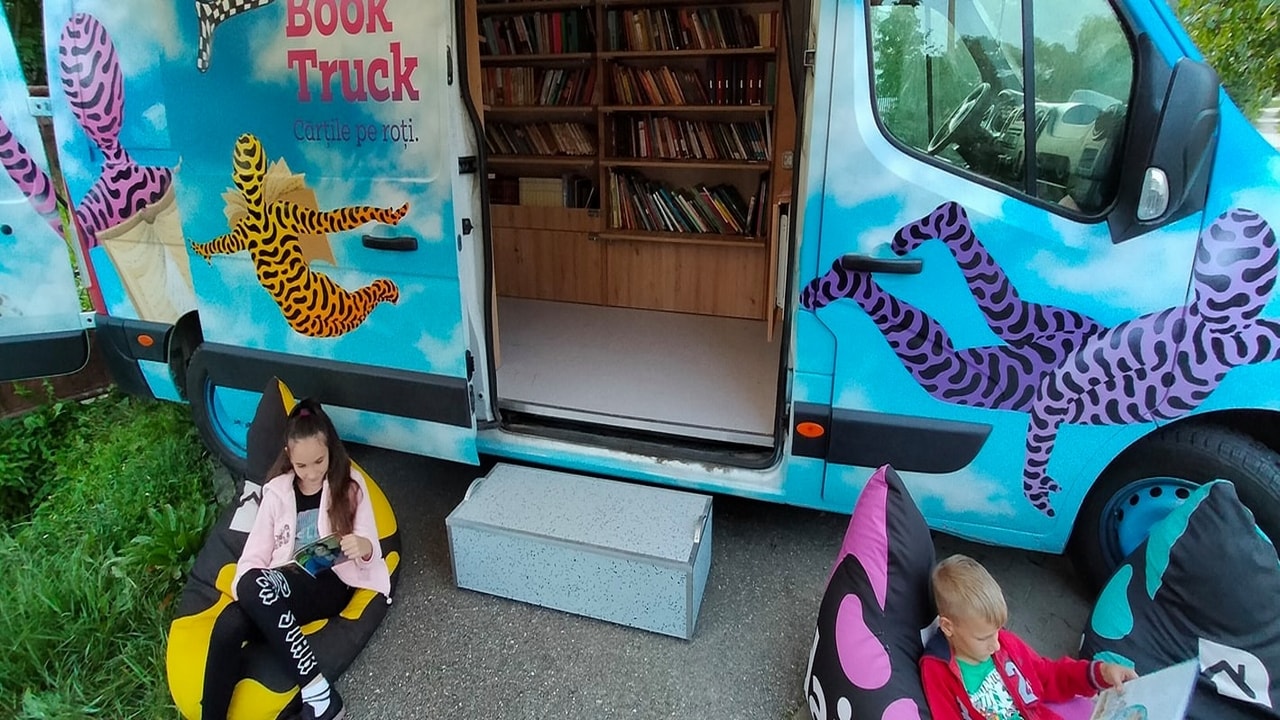 Bayer Romania BookTruck