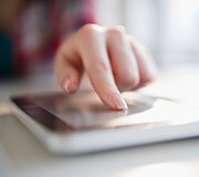 finger-tipping-at-a-tablet_3.jpg 