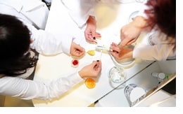 lab2-small.jpg 