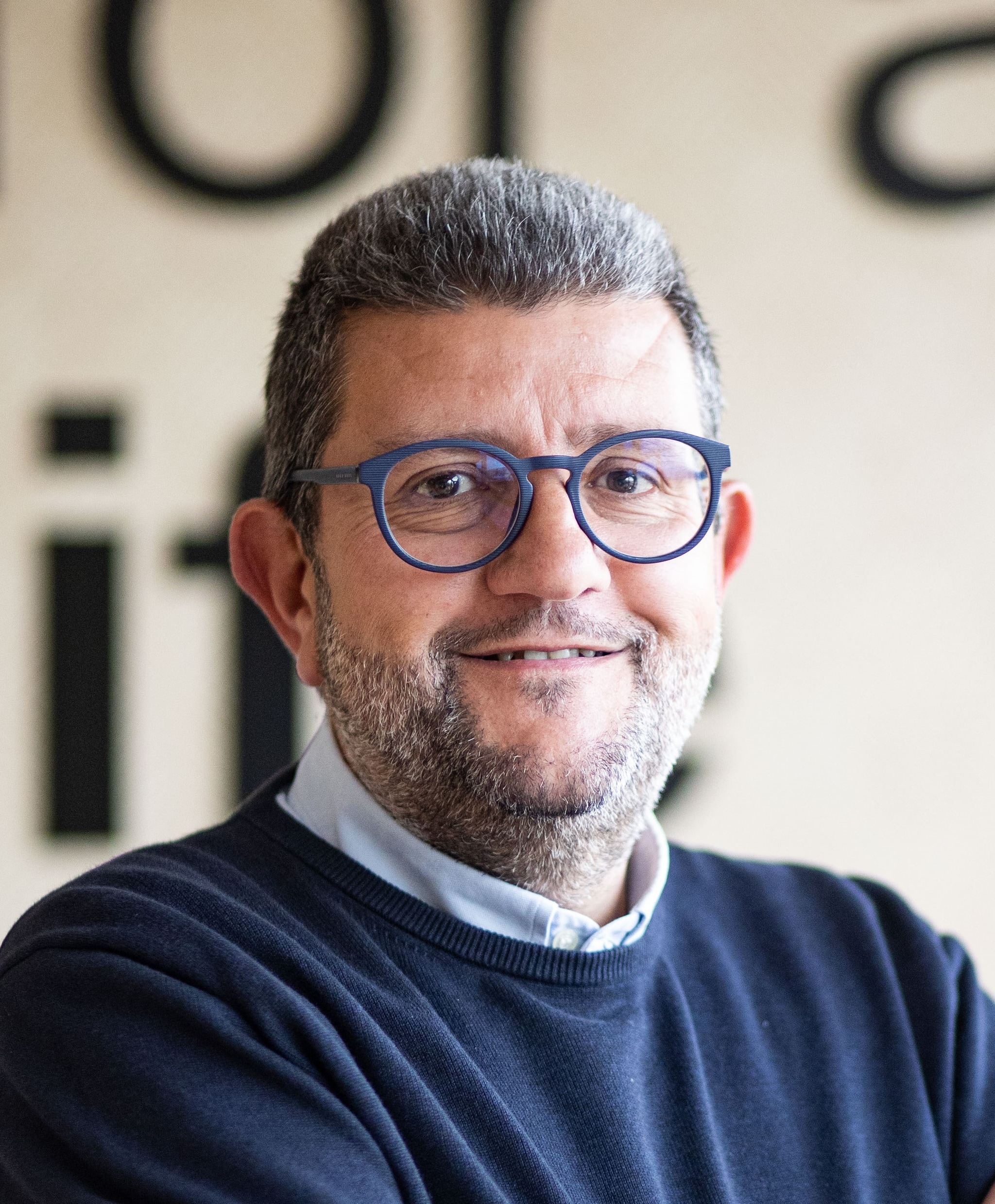 Paco León